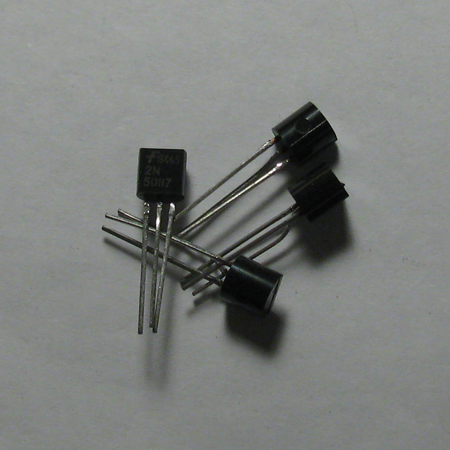 Fifteen 2N5087 PNP Hi-Gain Transistors